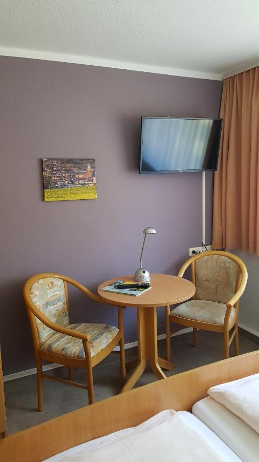 Hotel Vierenstrasse Neudorf  외부 사진