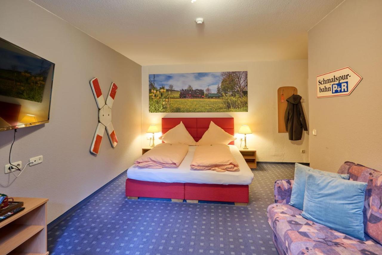 Hotel Vierenstrasse Neudorf  외부 사진